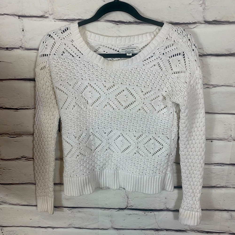 American eagle outfitters sweater size small
